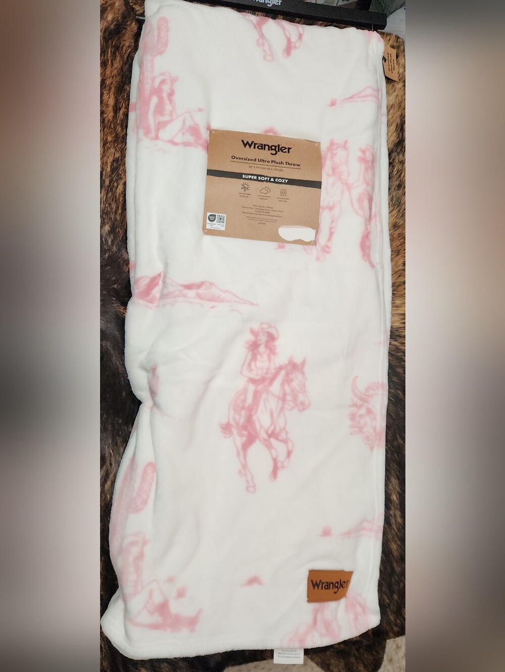 Wrangler White and Pink Plush Cowgirl Throw Blanket